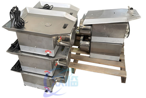 Buon prezzo 40-60pcs/min Macchina per tagliare gamberetti pratica per l'apertura posteriore in linea
