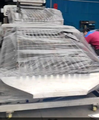 Quattro modelli Macchina automatica di selezione del pesce e taglia piccole Croaker alto stabile