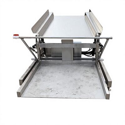 Buon prezzo Serbatoio automatico di scarico di pesce per la lavorazione alimentare Piattaforma di sollevamento di secchi di plastica 2.2kw Serbatoio di sollevamento automatico di vasca girante in linea